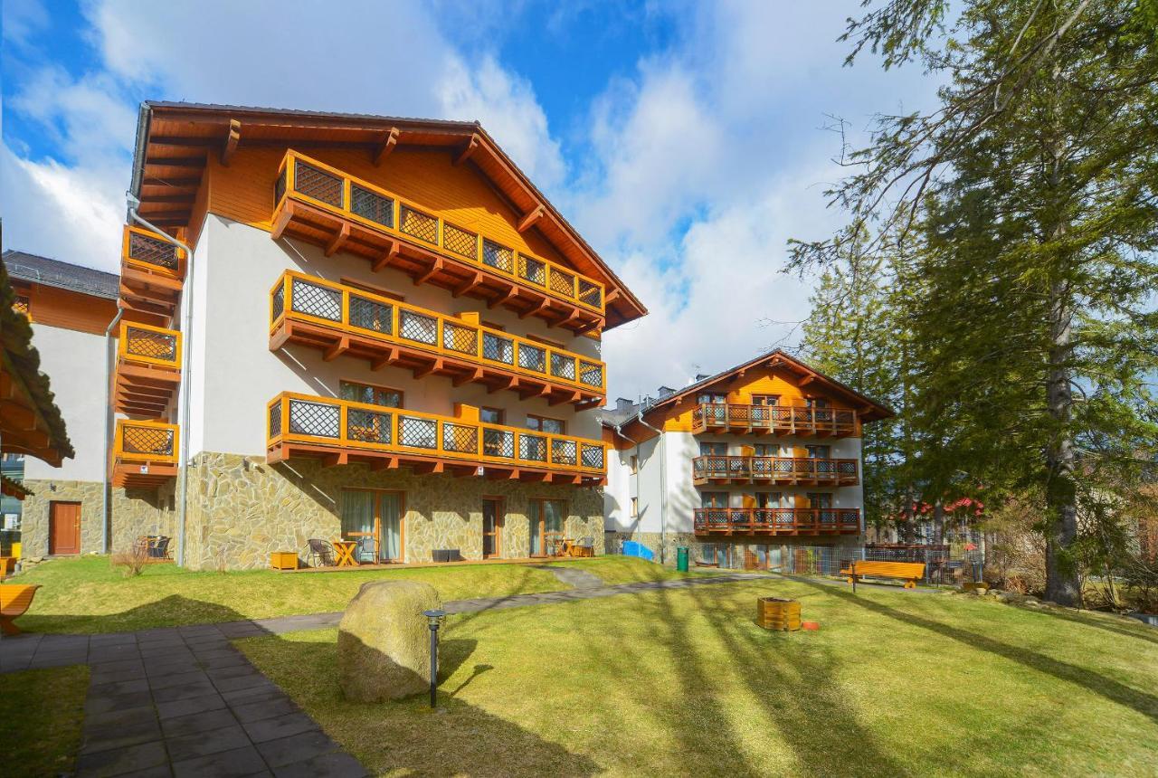 Apartamenty Sun Seasons 24 - Sosnowe ชกลาร์สกา ปอเรมบา ภายนอก รูปภาพ