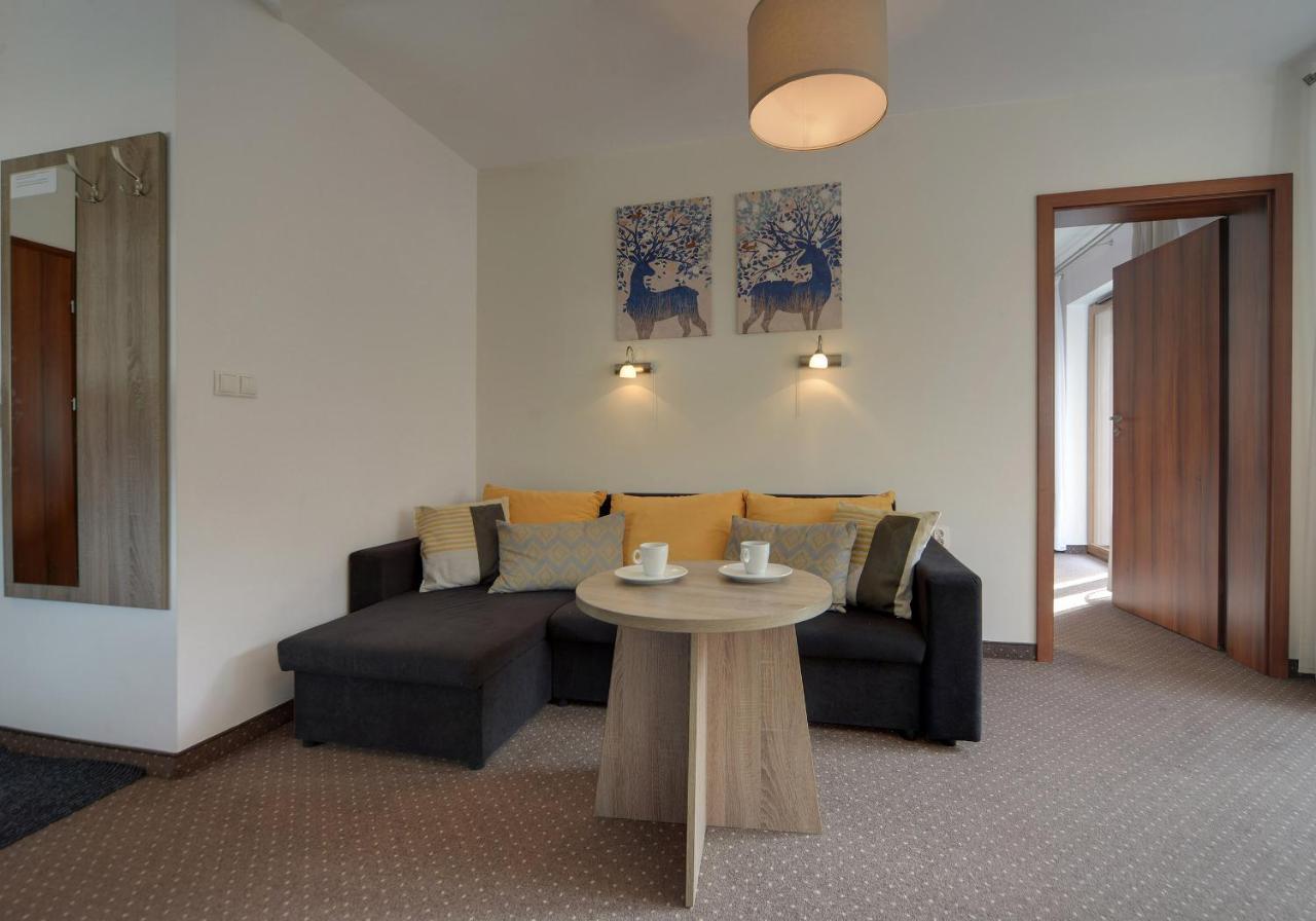 Apartamenty Sun Seasons 24 - Sosnowe ชกลาร์สกา ปอเรมบา ภายนอก รูปภาพ